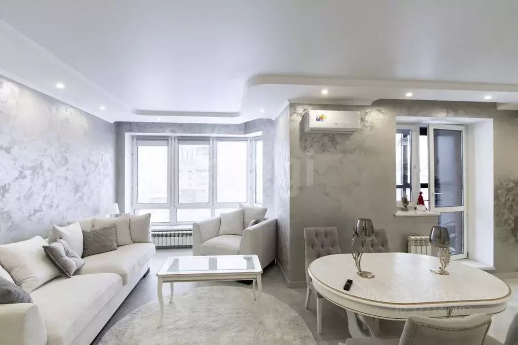 2-к кв. Тюменская область, Тюмень Первомайская ул., 50 (67.0 м) - Фото 1