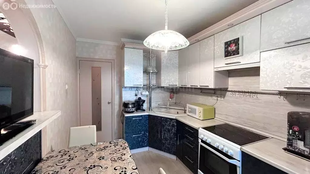 3-комнатная квартира: Хабаровск, улица А.А. Вахова, 7Б (69.6 м) - Фото 0