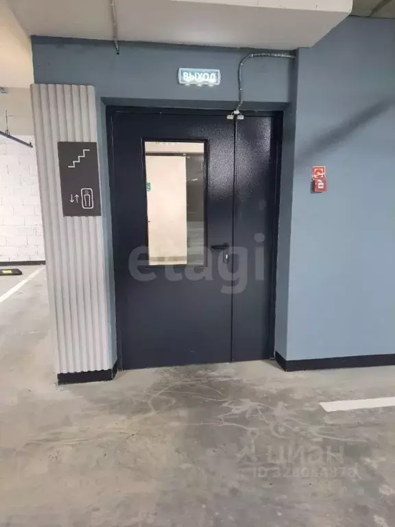 Гараж в Тюменская область, Тюмень Харьковская ул., 76 (13 м) - Фото 1