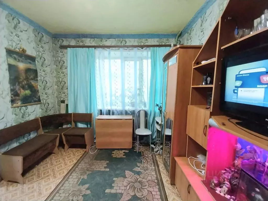 2-к кв. Пермский край, Березники Большевистская ул., 4 (31.6 м) - Фото 0
