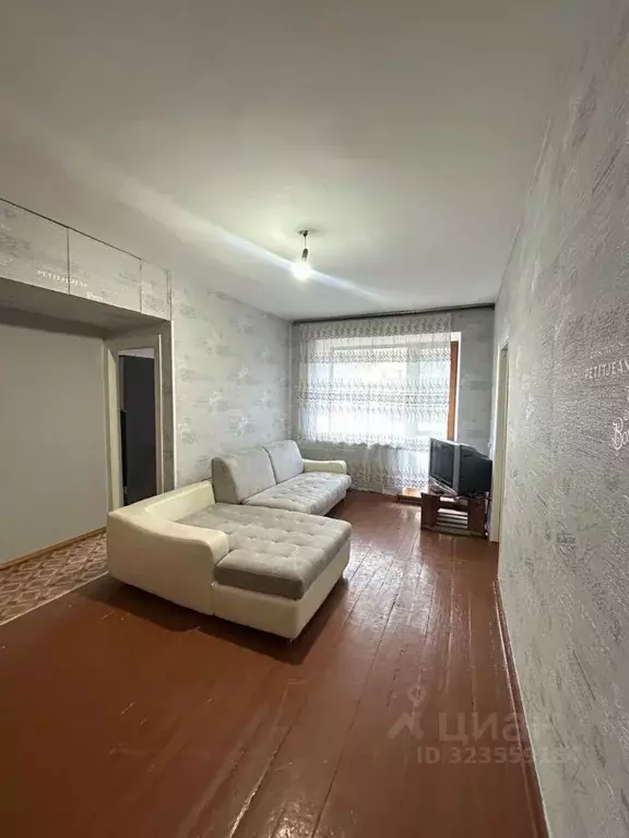 2-к кв. Кемеровская область, Кемерово ул. Рукавишникова, 13 (45.0 м) - Фото 1