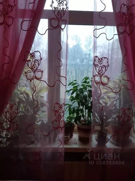 3-к кв. Москва ул. Маршала Бирюзова, 24 (65.0 м) - Фото 1