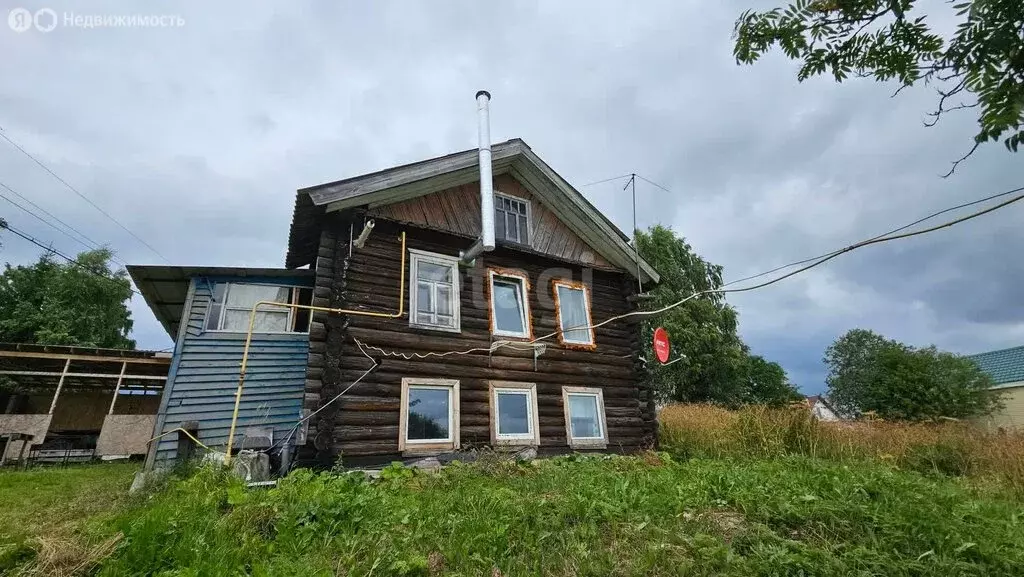 Дом в Республика Коми, муниципальный район Сыктывдинский, село ... - Фото 1