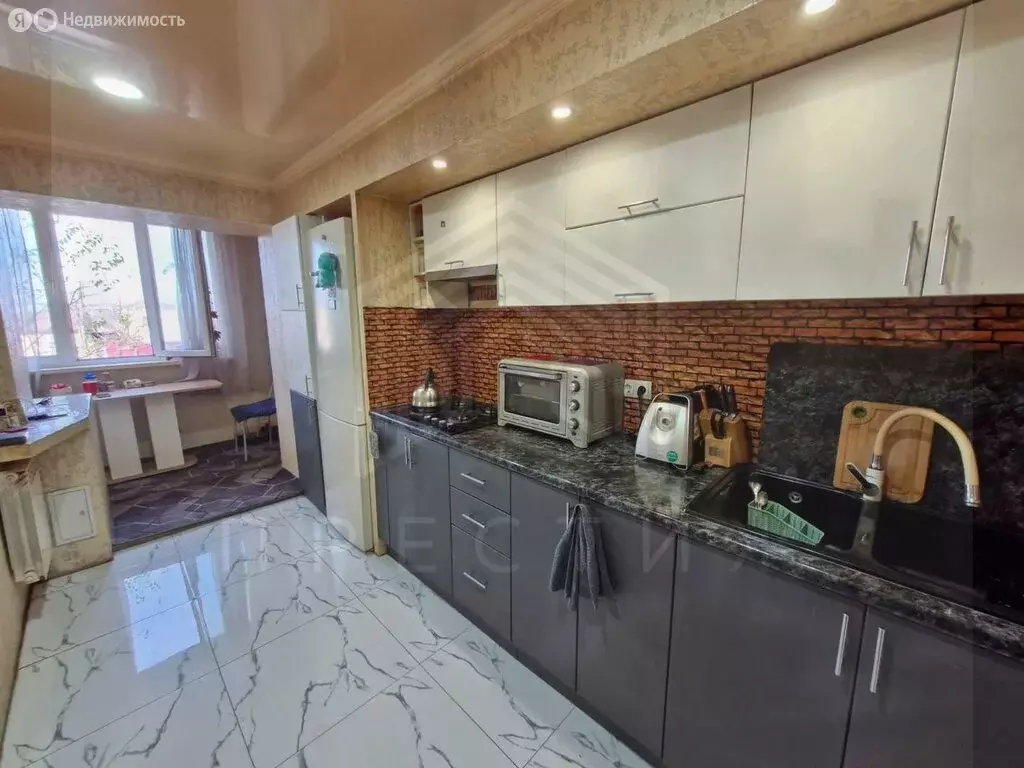 3-комнатная квартира: Ессентукская, улица Гагарина, 7Б (76 м) - Фото 1