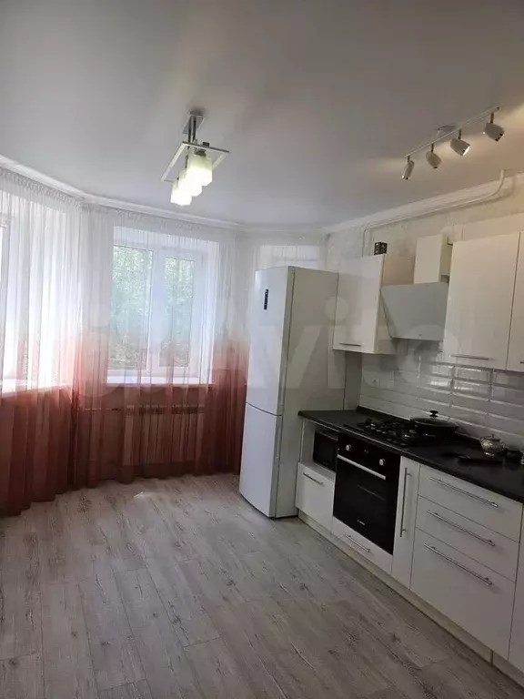 2-к. квартира, 84 м, 3/3 эт. - Фото 1