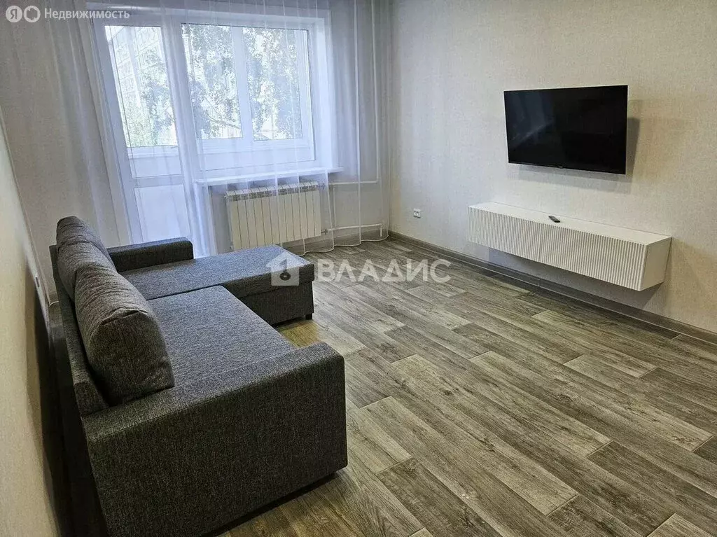 2-комнатная квартира: Бийск, улица Ильи Мухачёва, 266 (54.3 м) - Фото 1