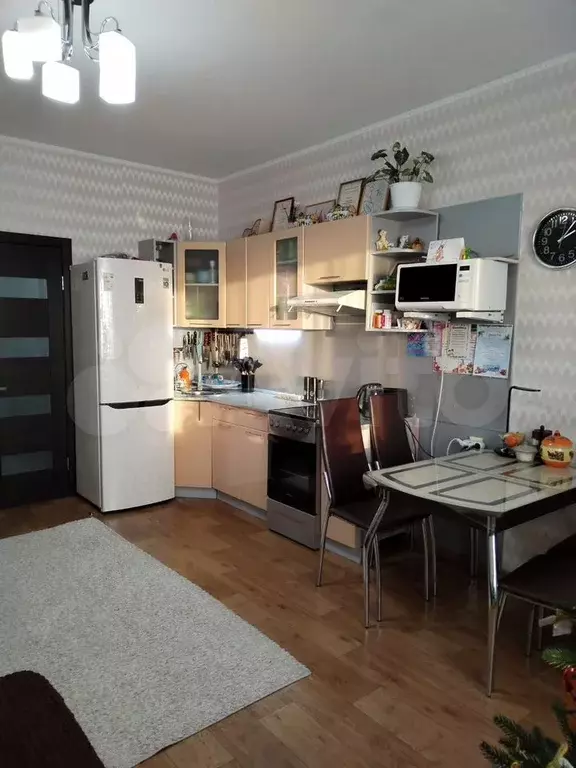 1-к. квартира, 43,3 м, 9/9 эт. - Фото 0