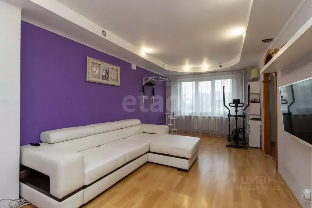 3-к кв. Красноярский край, Красноярск ул. Конституции СССР, 9 (64.6 м) - Фото 1