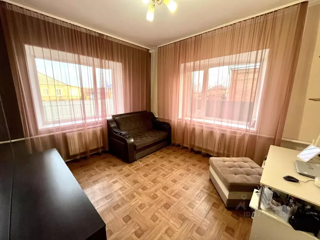 Дом в Краснодарский край, Гулькевичский район, Комсомольское с/пос, ... - Фото 1