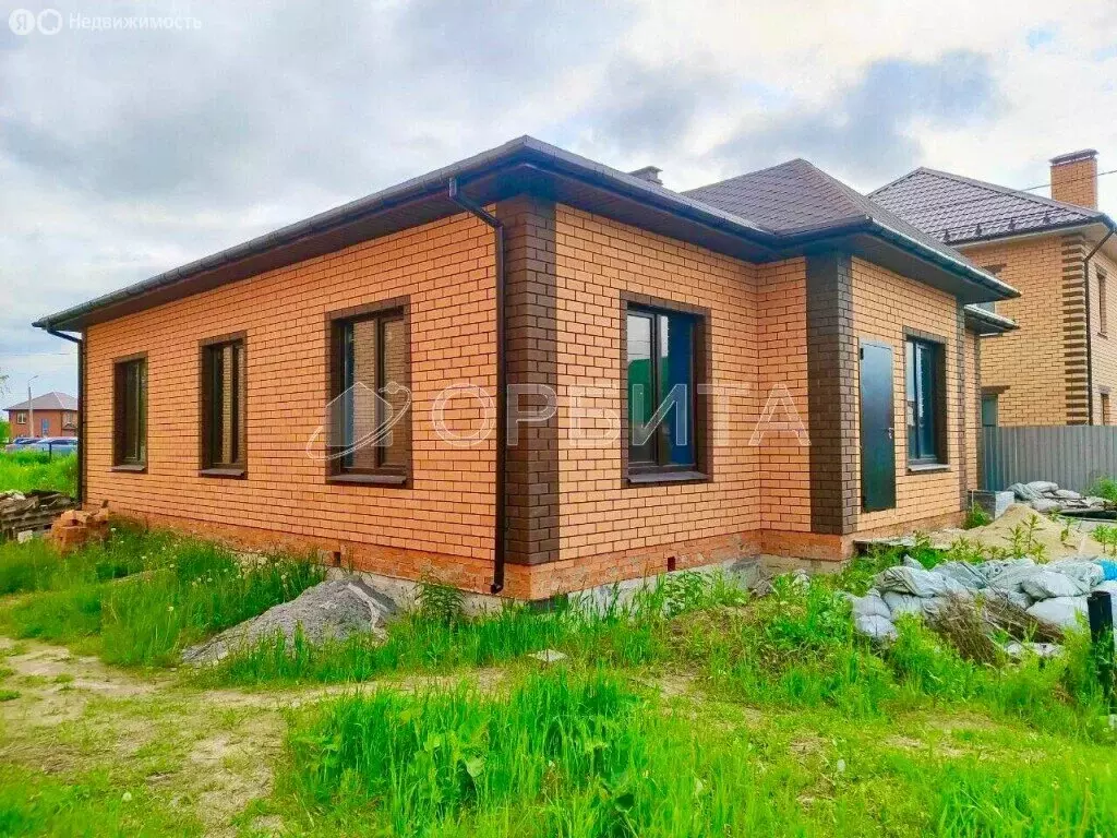 Дом в микрорайон Казарово, Казаровская улица (150 м) - Фото 0