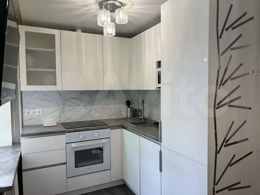 2-к. квартира, 43 м, 2/9 эт. - Фото 0