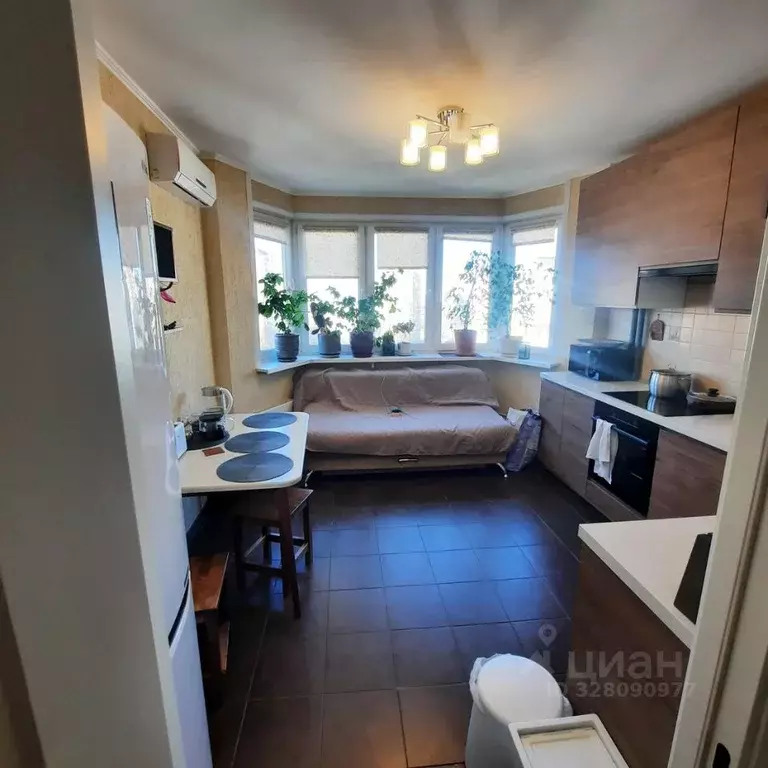 2-к кв. Москва Клинская ул., 14к1 (58.7 м) - Фото 0