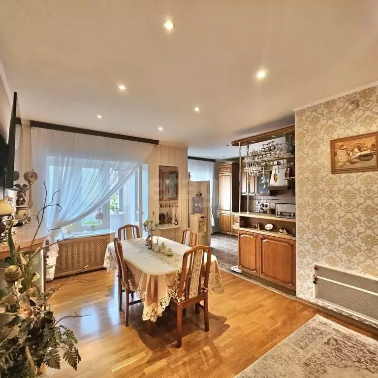 3-к кв. Коми, Сыктывкар ул. Домны Каликовой, 36 (115.8 м) - Фото 0