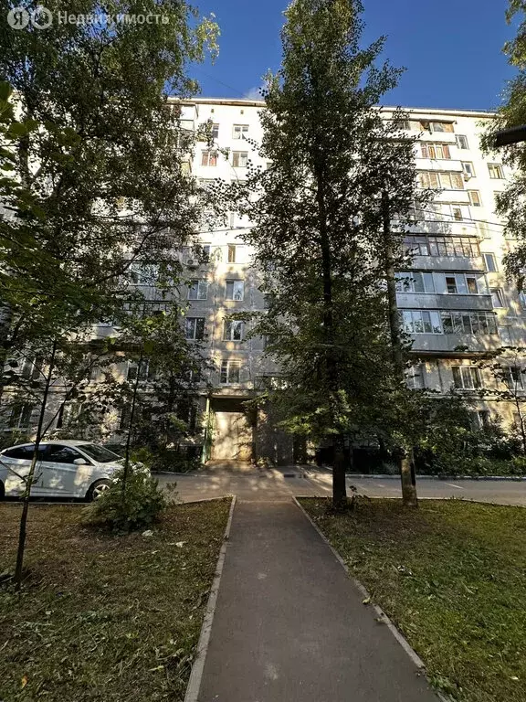 3-комнатная квартира: Казань, улица Дементьева, 9 (58 м) - Фото 1
