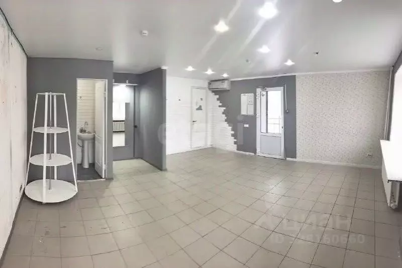 Помещение свободного назначения в Татарстан, Альметьевск ул. Ленина, ... - Фото 2