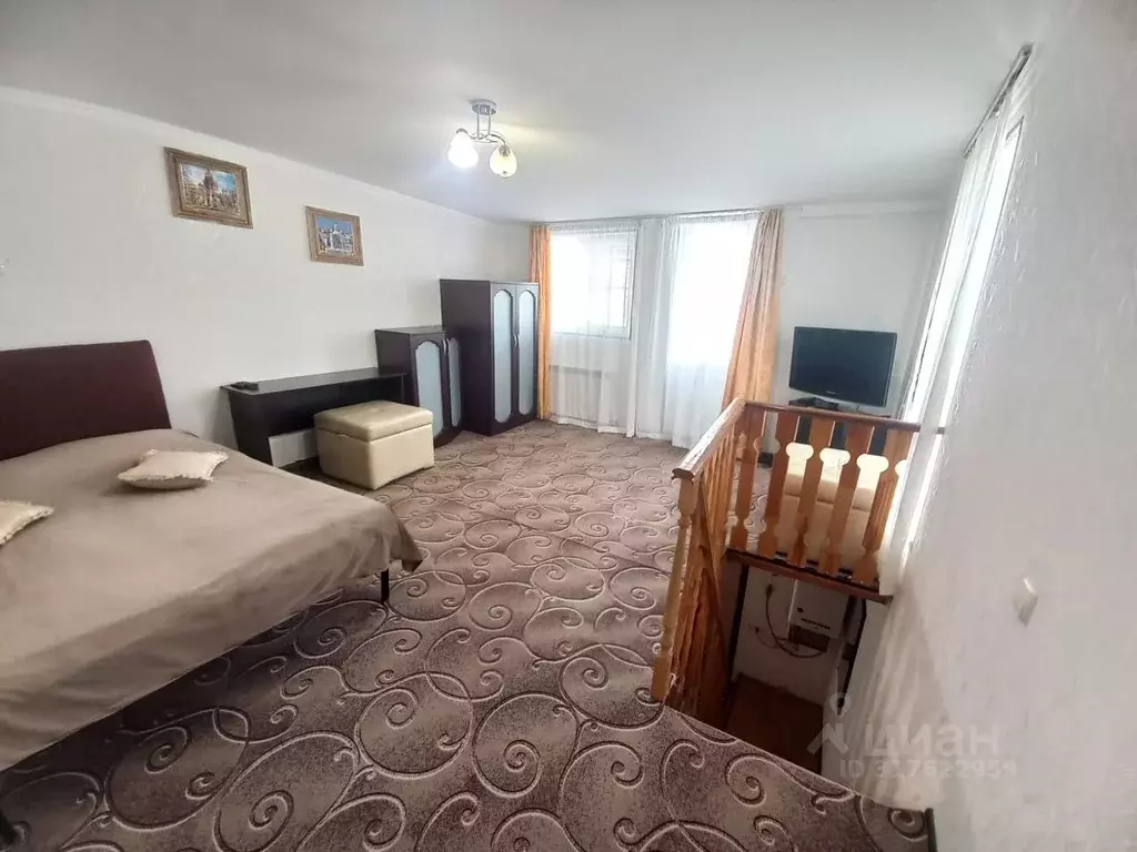 Дом в Ставропольский край, Кисловодск ул. Куйбышева, 14 (50 м) - Фото 0