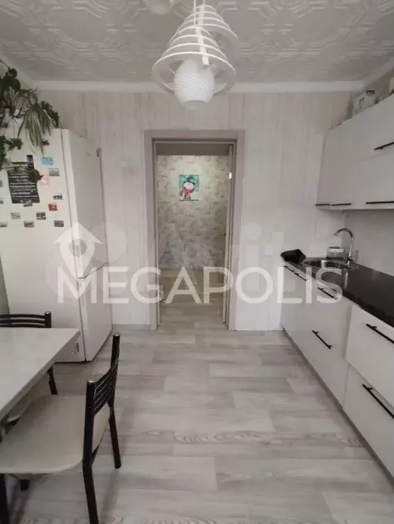 2-к. квартира, 52 м, 1/5 эт. - Фото 0