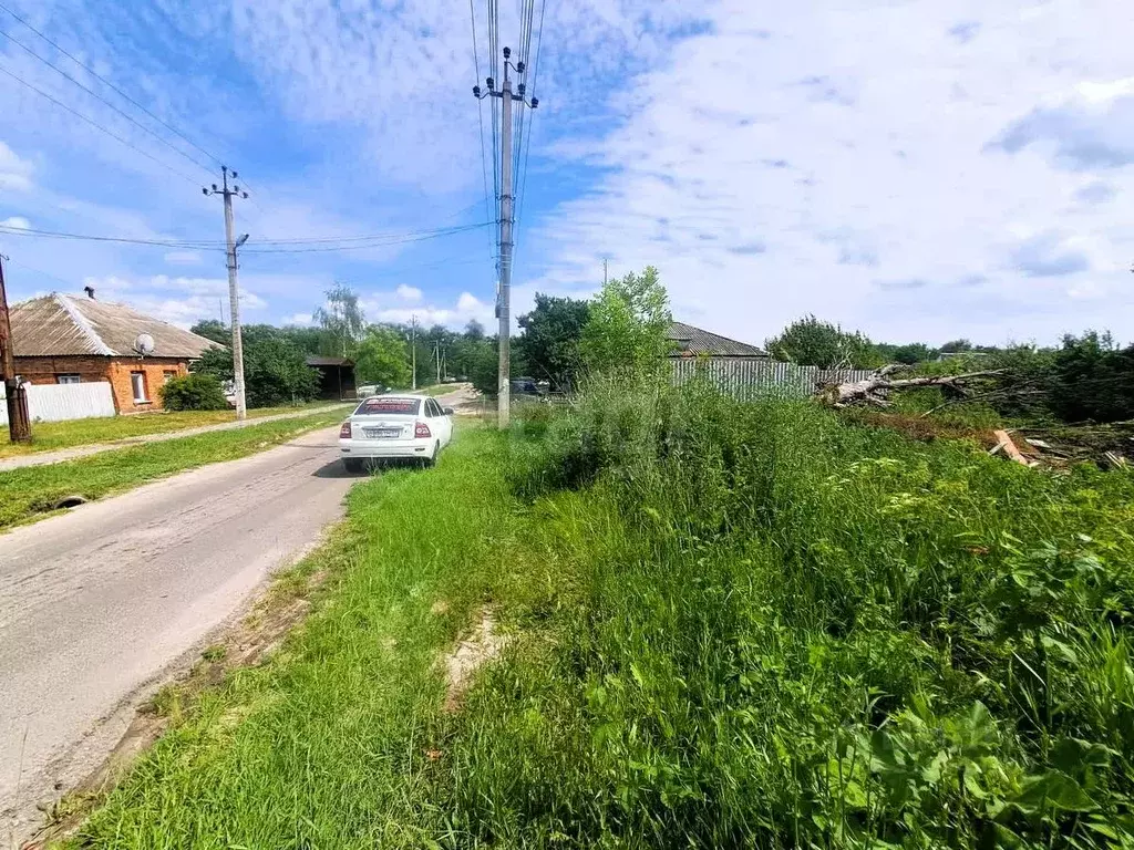 Участок в Белгородская область, Валуйки ул. Крюкова (12.9 сот.) - Фото 0