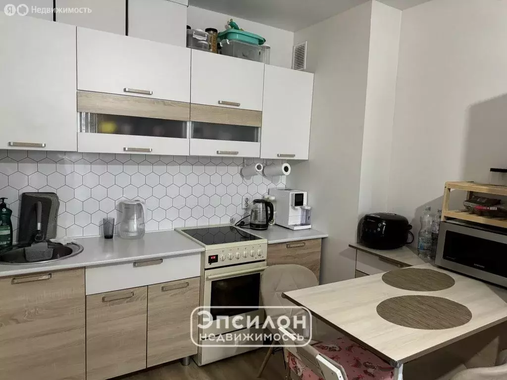 1-комнатная квартира: Курск, проспект Надежды Плевицкой, 15 (35.3 м) - Фото 2