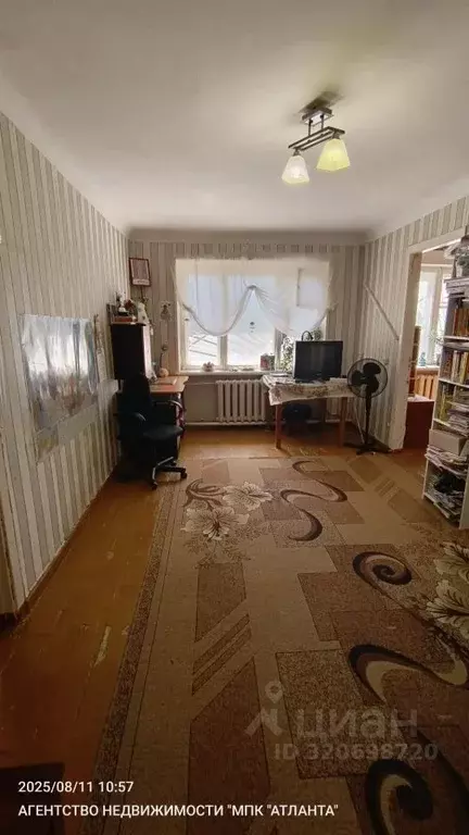 2-к кв. Крым, Керчь ул. Клары Цеткин, 11 (40.4 м) - Фото 0