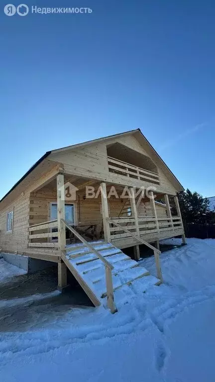 Дом в село Нижний Саянтуй, улица Толбоева, 30 (240 м) - Фото 1