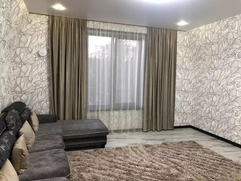 Коттедж в Иркутская область, Иркутский муниципальный округ, д. Карлук ... - Фото 1