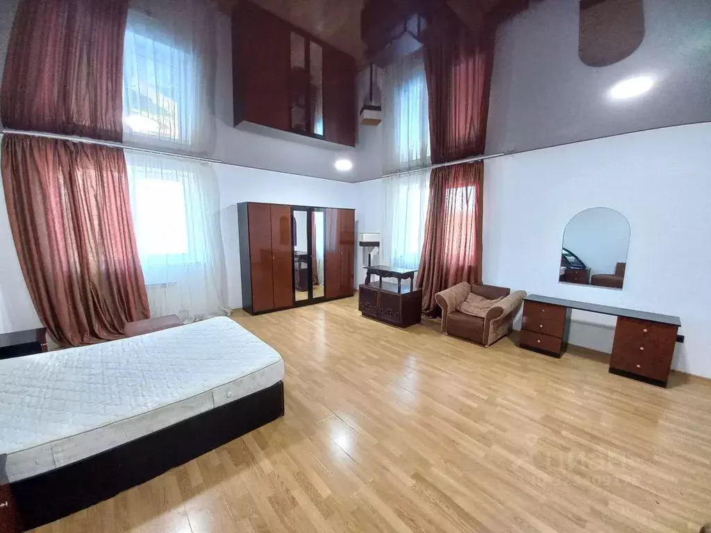 Дом в Крым, Евпатория ул. Интернациональная (250 м) - Фото 2