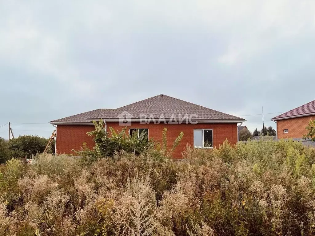 Дом в Белгородская область, Корочанский район, Мелиховское с/пос, с. ... - Фото 2
