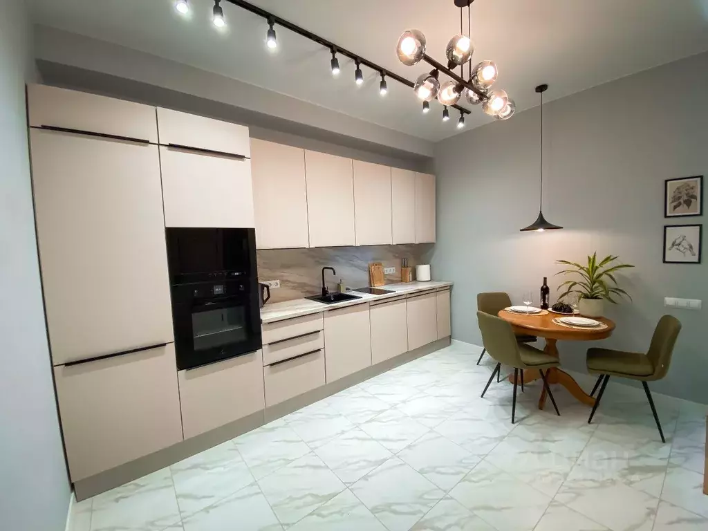 2-к кв. Крым, Ялта муниципальный округ, Виноградное пгт ул. Красина, ... - Фото 1