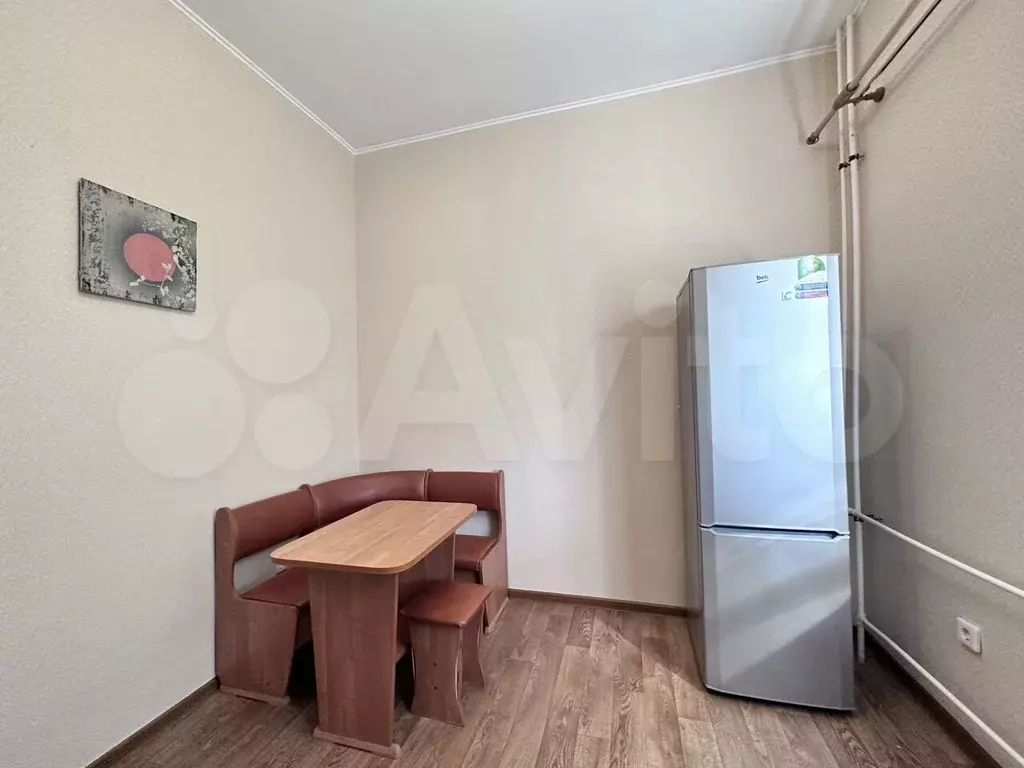 1-к. квартира, 30 м, 1/3 эт. - Фото 1