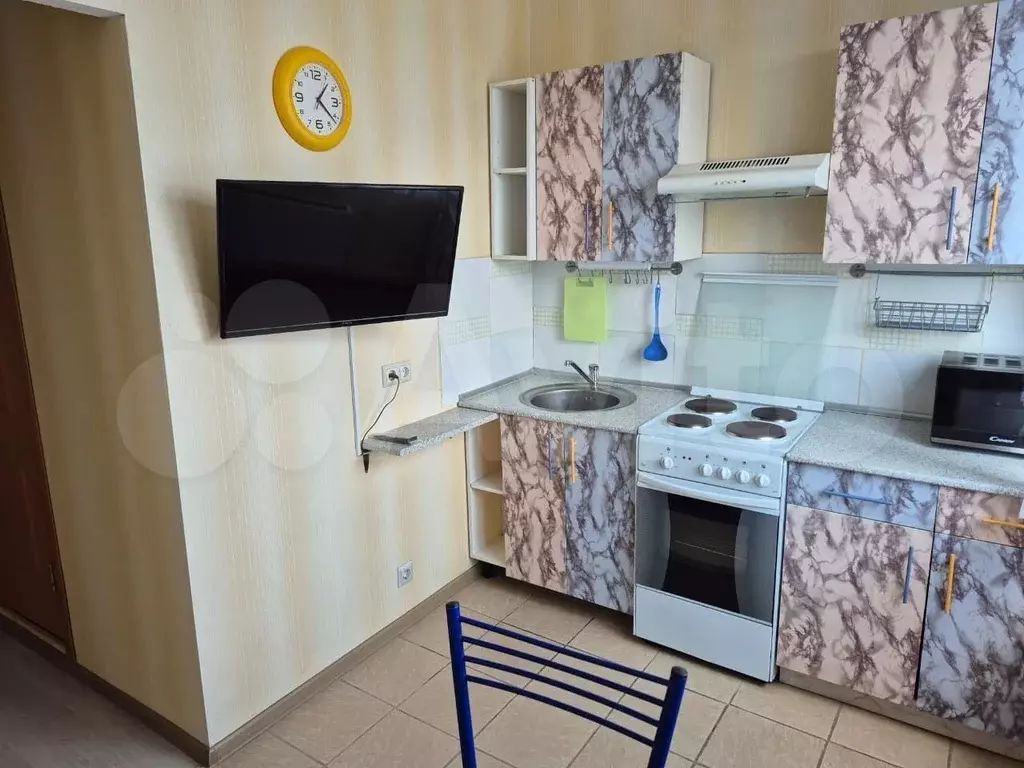 1-к. квартира, 41 м, 8/17 эт. - Фото 1