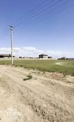 Участок в Крым, Евпатория городской округ, Заозерное пгт ул. Звездная, ... - Фото 0