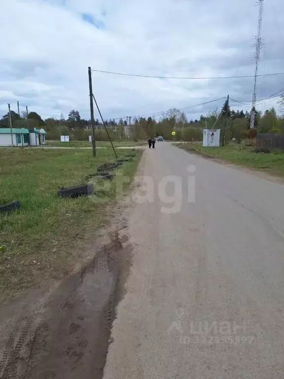Участок в Вологодская область, пос. Перьево пер. Школьный, 2 (8.5 ... - Фото 2