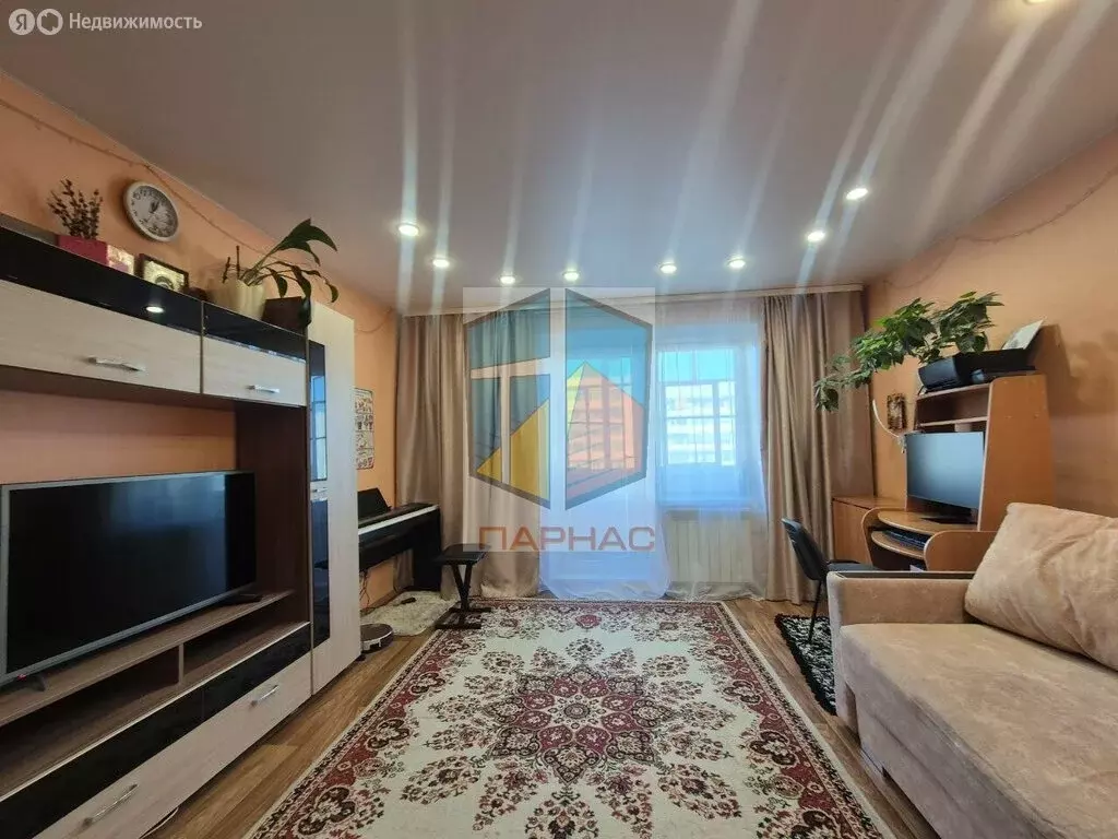 3-комнатная квартира: Краснотурьинск, улица Ленина, 88 (57.9 м) - Фото 1