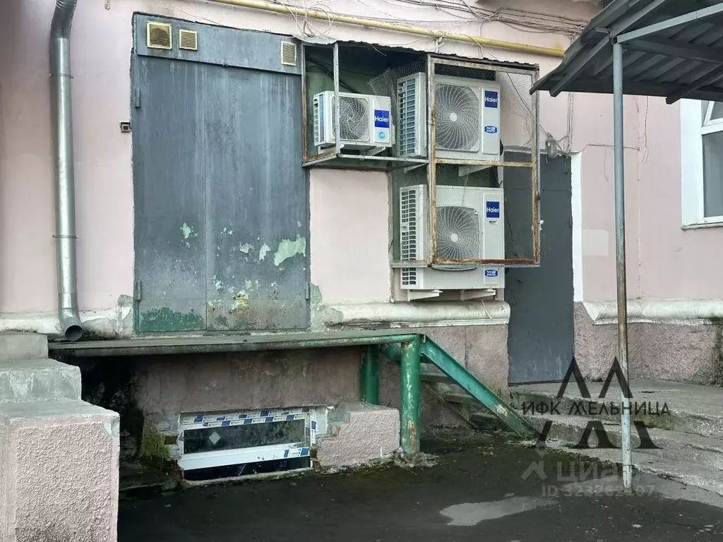 Помещение свободного назначения в Свердловская область, Полевской ... - Фото 1