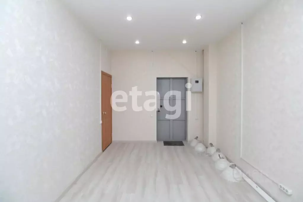 Помещение свободного назначения в Красноярский край, Красноярск ул. ... - Фото 1