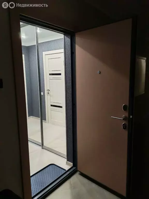 1-комнатная квартира: Тюмень, Краснооктябрьская улица, 14 (41.5 м) - Фото 1