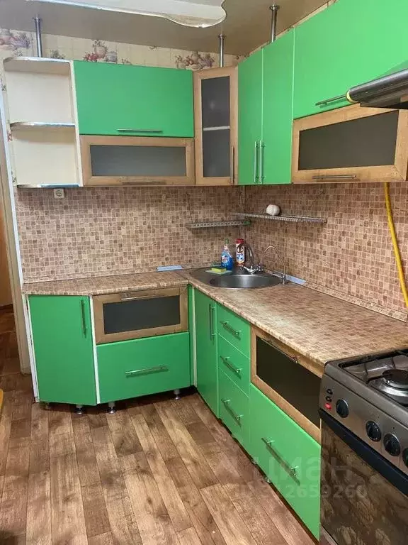 2-к кв. Волгоградская область, Волгоград ул. 8-й Воздушной Армии, 34 ... - Фото 1
