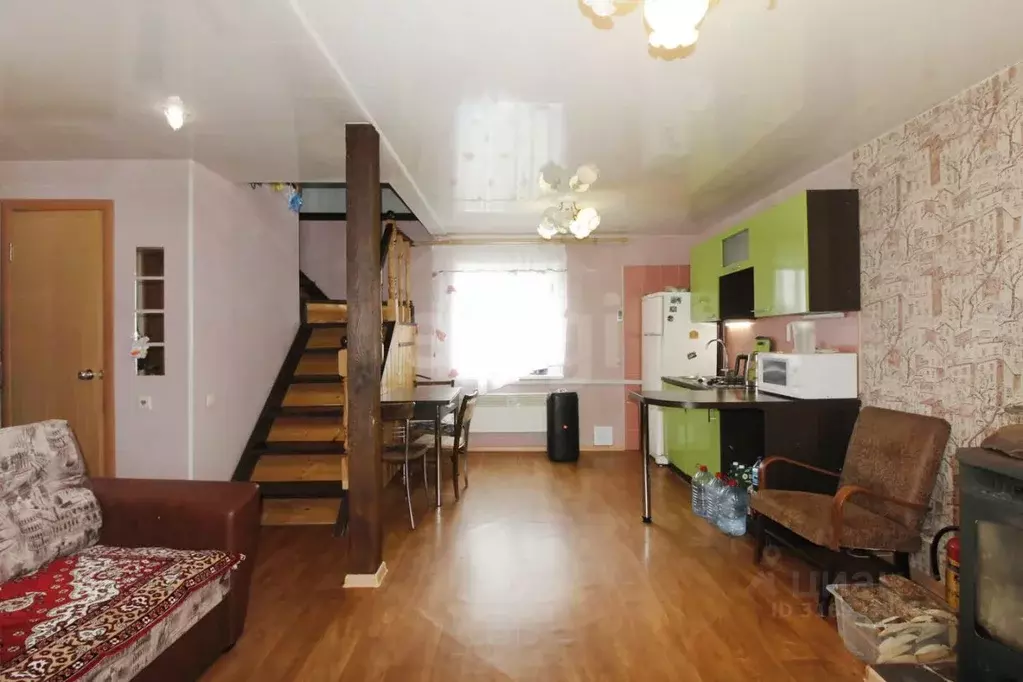 Дом в Свердловская область, Горноуральский муниципальный округ, д. ... - Фото 1