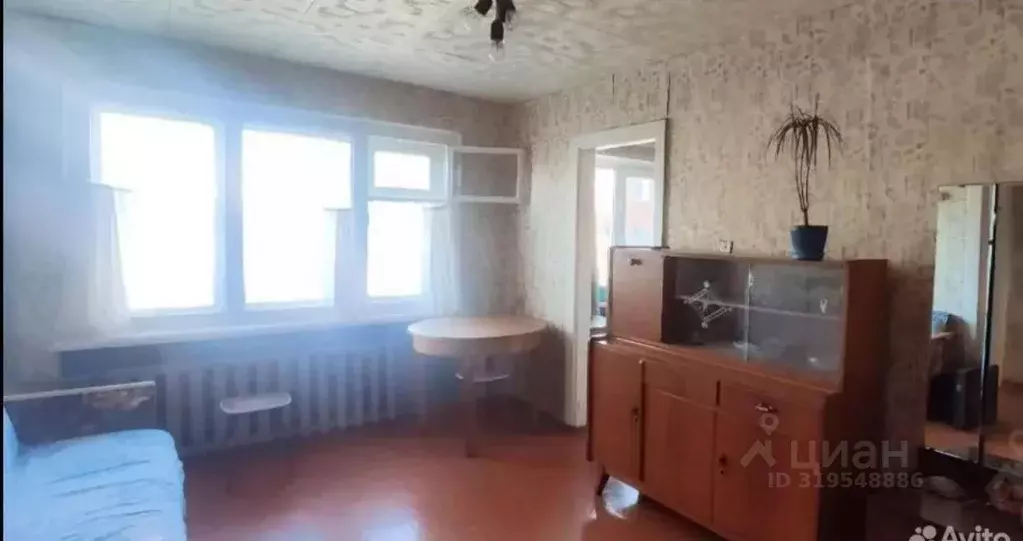 3-к кв. Самарская область, Кинель Украинская ул., 28А (43.0 м) - Фото 1