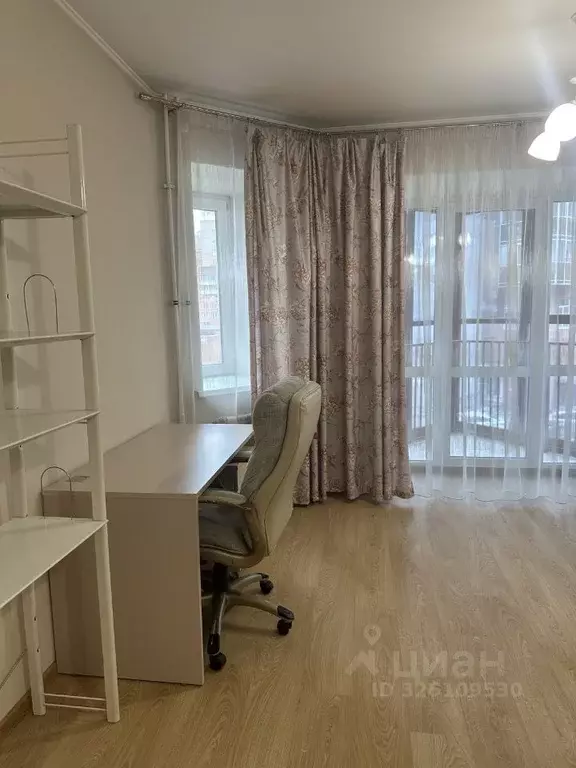 1-к кв. Красноярский край, Красноярск ул. Молокова, 28 (48.0 м) - Фото 1