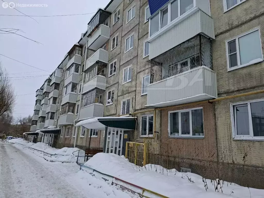 3-комнатная квартира: Курган, улица Коли Мяготина, 79 (58.1 м) - Фото 2