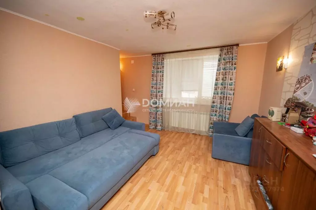 Дом в Ростовская область, Новочеркасск Александровская ул., 121 (460 ... - Фото 1