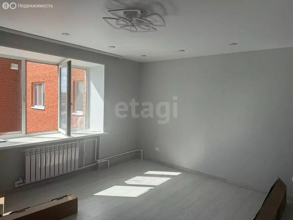 2-комнатная квартира: Тюмень, улица Ватутина, 79к1 (58.6 м) - Фото 1