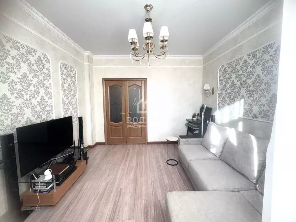 3-к кв. Хабаровский край, Комсомольск-на-Амуре Уральская ул., 8 (63.2 ... - Фото 1