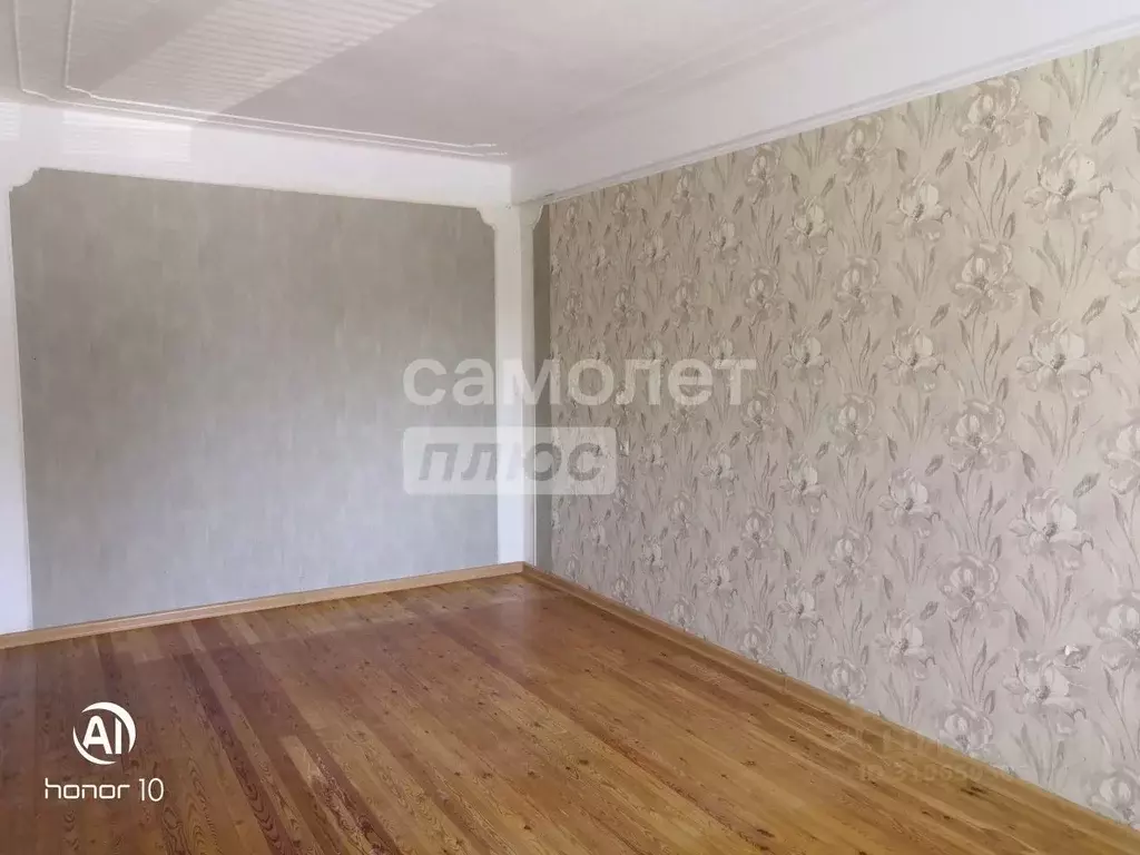 2-к кв. Дагестан, Каспийск ул. Байрамова, 6 (53.0 м) - Фото 0
