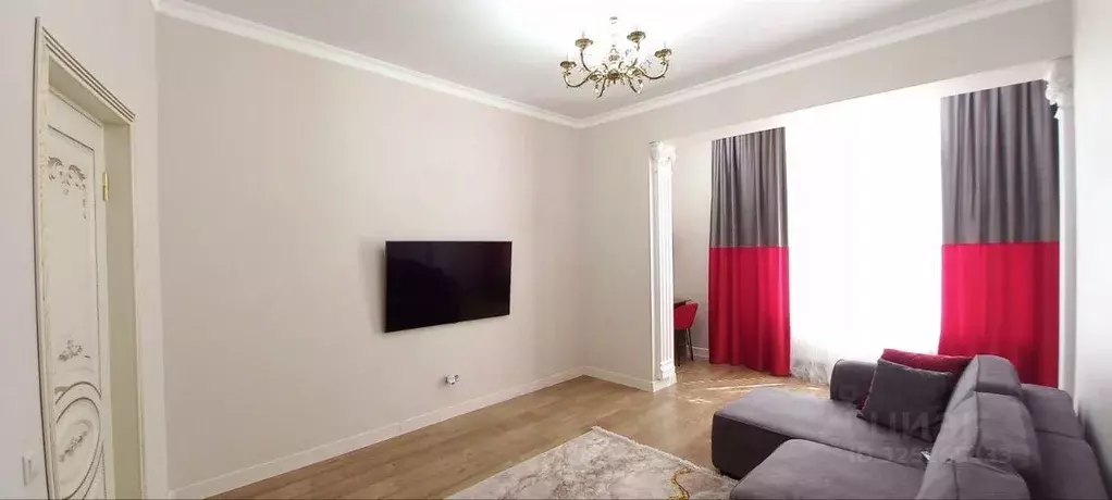 2-к кв. Кабардино-Балкария, Нальчик ул. Тлостанова (72.43 м) - Фото 1