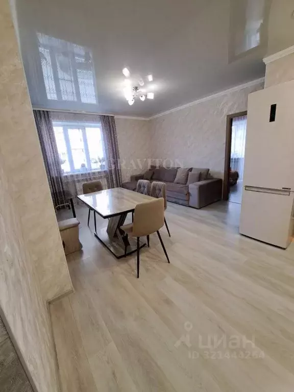 2-к кв. Алтай, Горно-Алтайск Советская ул., 7/2 (65.0 м) - Фото 0