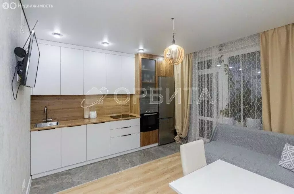3-комнатная квартира: Патрушева, улица Фёдора Достоевского, 22 (72.72 ... - Фото 1