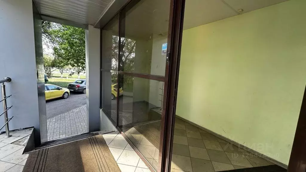 Офис в Татарстан, Набережные Челны просп. Мира, 99Б (10 м) - Фото 2